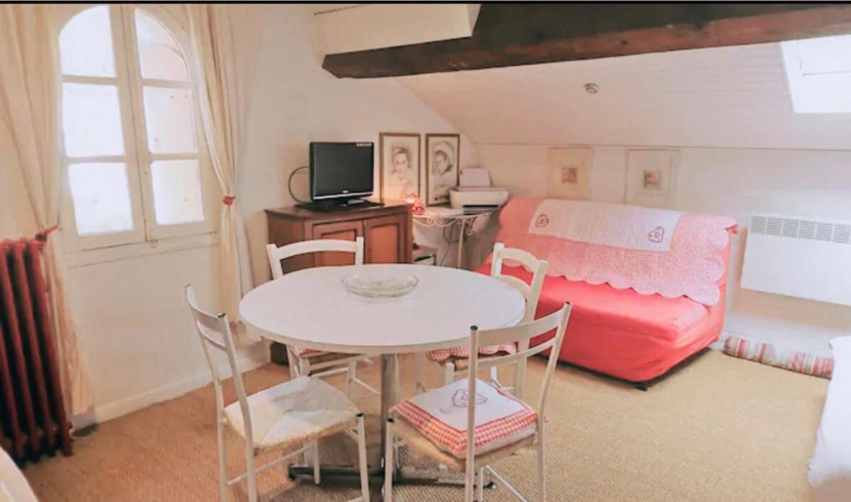 Charmant Studio A Amelie Les Bains ภายนอก รูปภาพ
